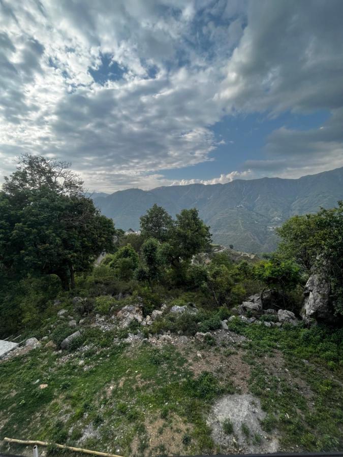 Corn Village Abode Lakhwar Экстерьер фото